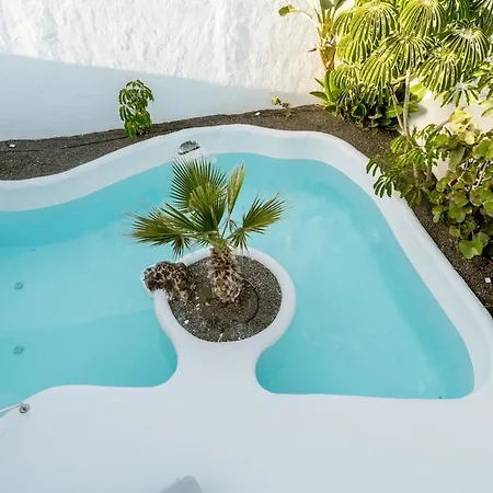 Exclusive In Bahiazul With Heated Pool Vila